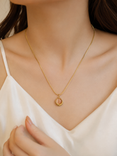 Peach Cat Eye Stone Gold