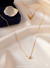 Aura Heart Signature – Timeless Dainty Chain