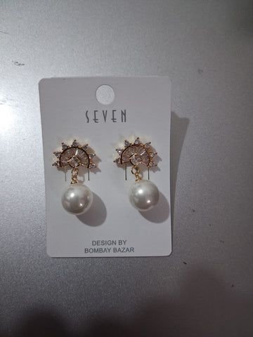 Crystal Fan & Pearl Drop Studs