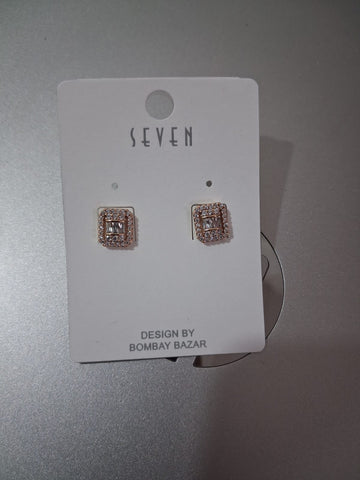 SEVEN Dainty Geometric Sparkling Studs