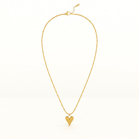 Amour Golden Heart Minimalist necklaces