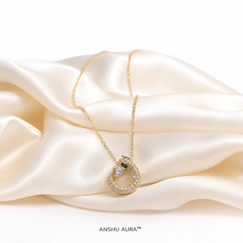 Elegant Crystal Circle Pendant Necklace