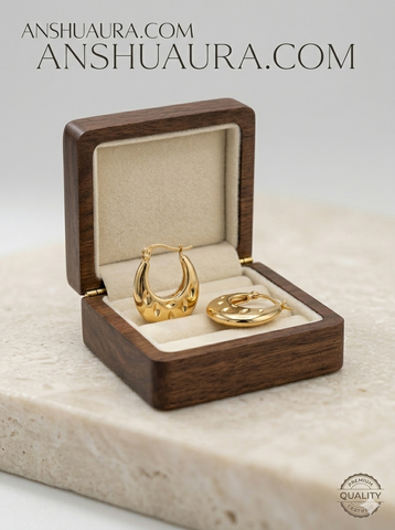 Anshuaura 18K Gold-Plated Crescent Hoop Earrings with Diamond-Cut Texture