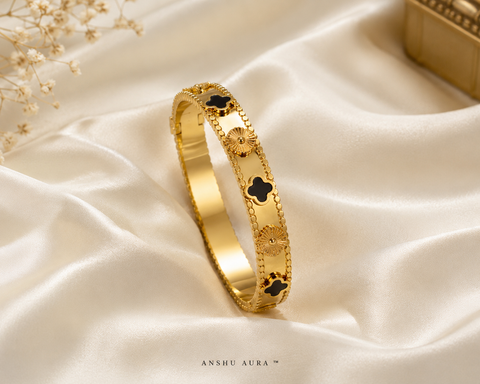 Gold Clover Anti-Tarnish Bracelet
