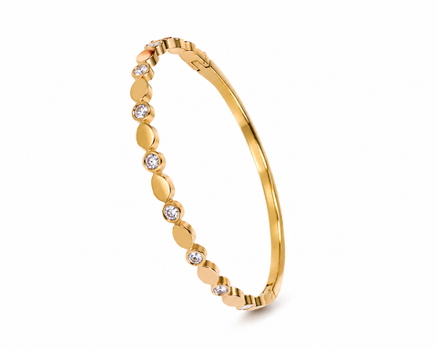 Elegant Gold-Tone Crystal Link Bangle