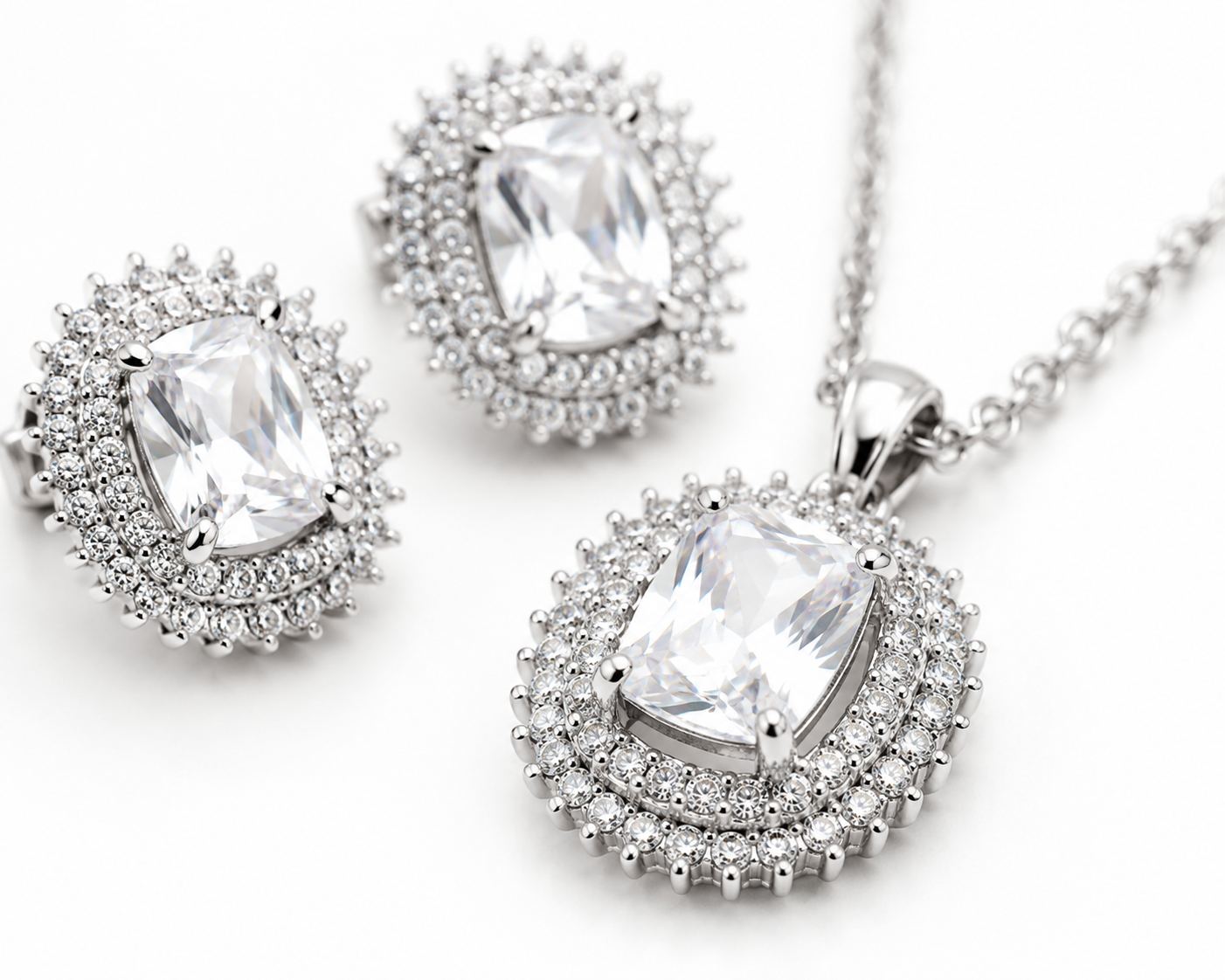 Elegant Crystal Halo Pendant