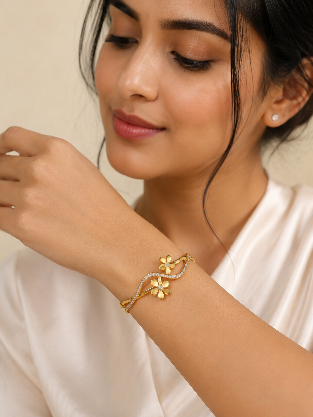 Floral Infinity Crystal Gold Bangle – Anti-Tarnish
