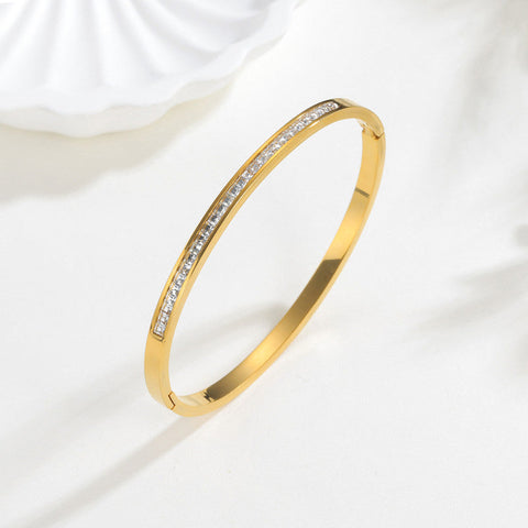 Timeless Elegance: 18K Gold Plated Baguette Zirconia Anti-Tarnish Bangle
