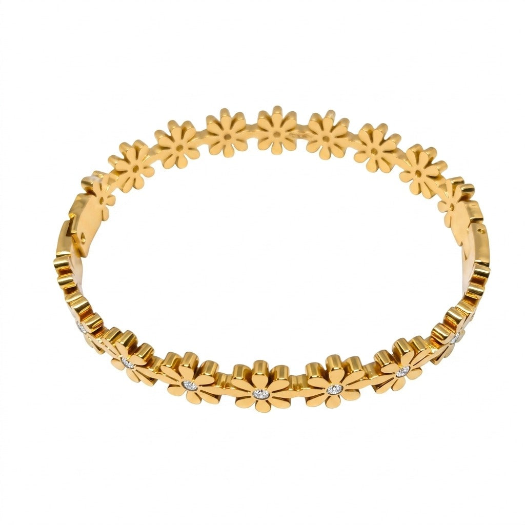 Daisy Bloom Gold Bracelet