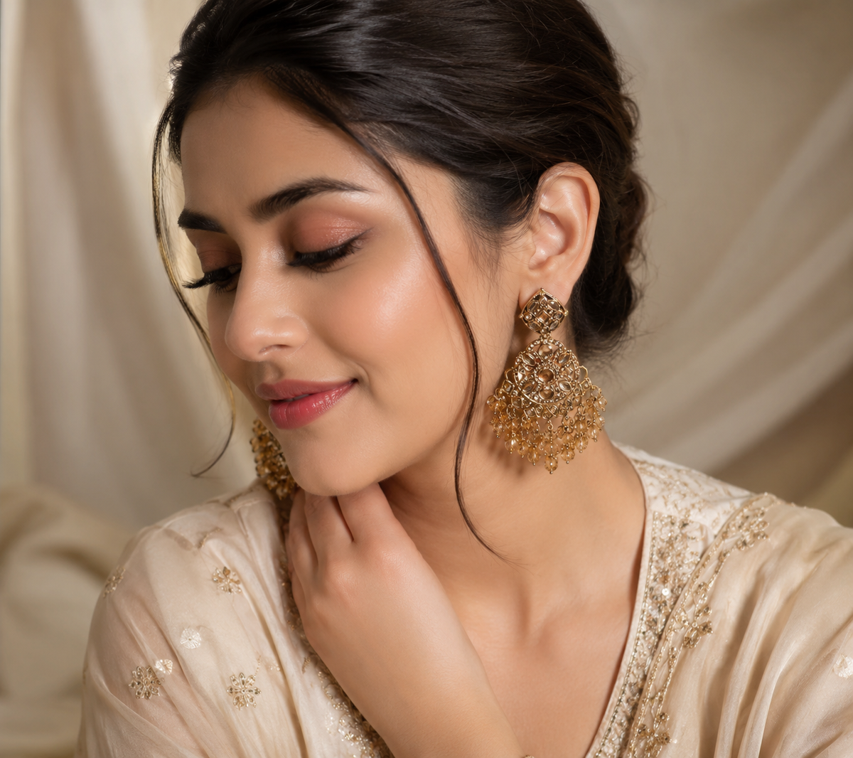 Champagne Crystal Kundan Chandbali Earrings – Premium Gold-Tone Party & Wedding Jewellery