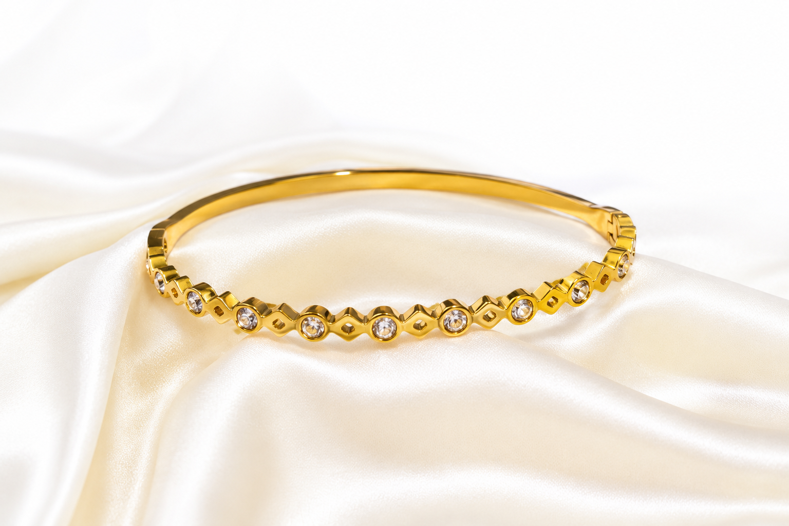 Crystal Glow Bangle