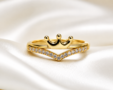 Royal Crown V-Shaped Sparkle Ring
