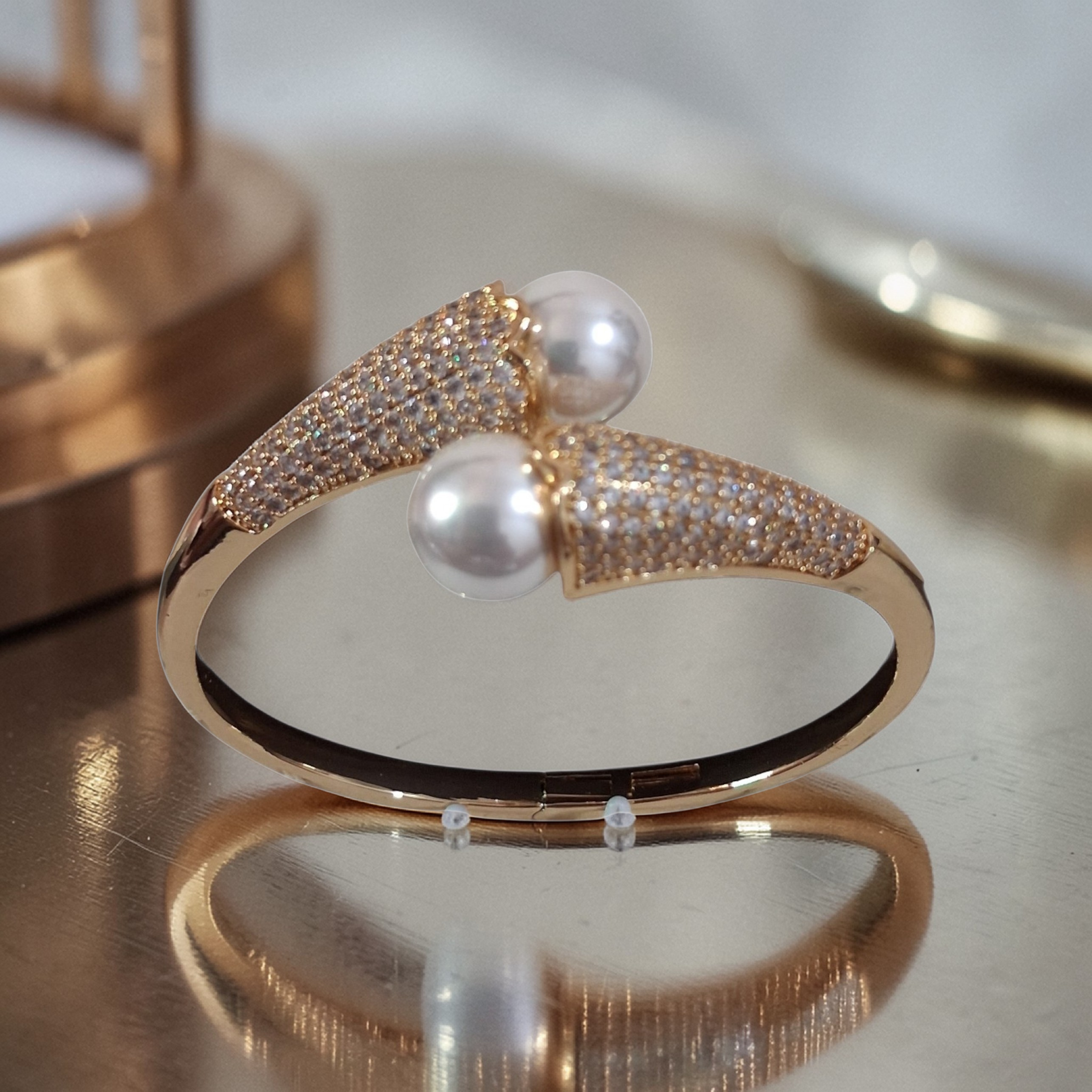 Serene Pearl & Zircon Pavé Crossover Bangle – 18K Gold Plated (Anti-Tarnish)