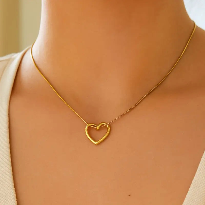 ANSHU AURA JEWELLERY™ Heart Pendant Necklace for Women | 18K Gold Plated | Premium Stainless Steel | Minimalist Daily Wear Chain