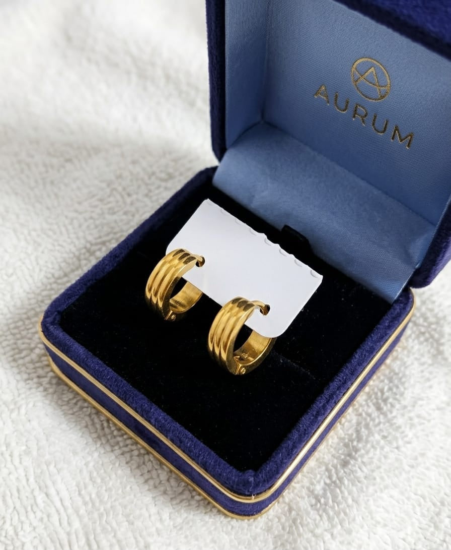 Anshu Aura – Elegant Triple-Ribbed 18K Gold Plated Hoop Earrings
