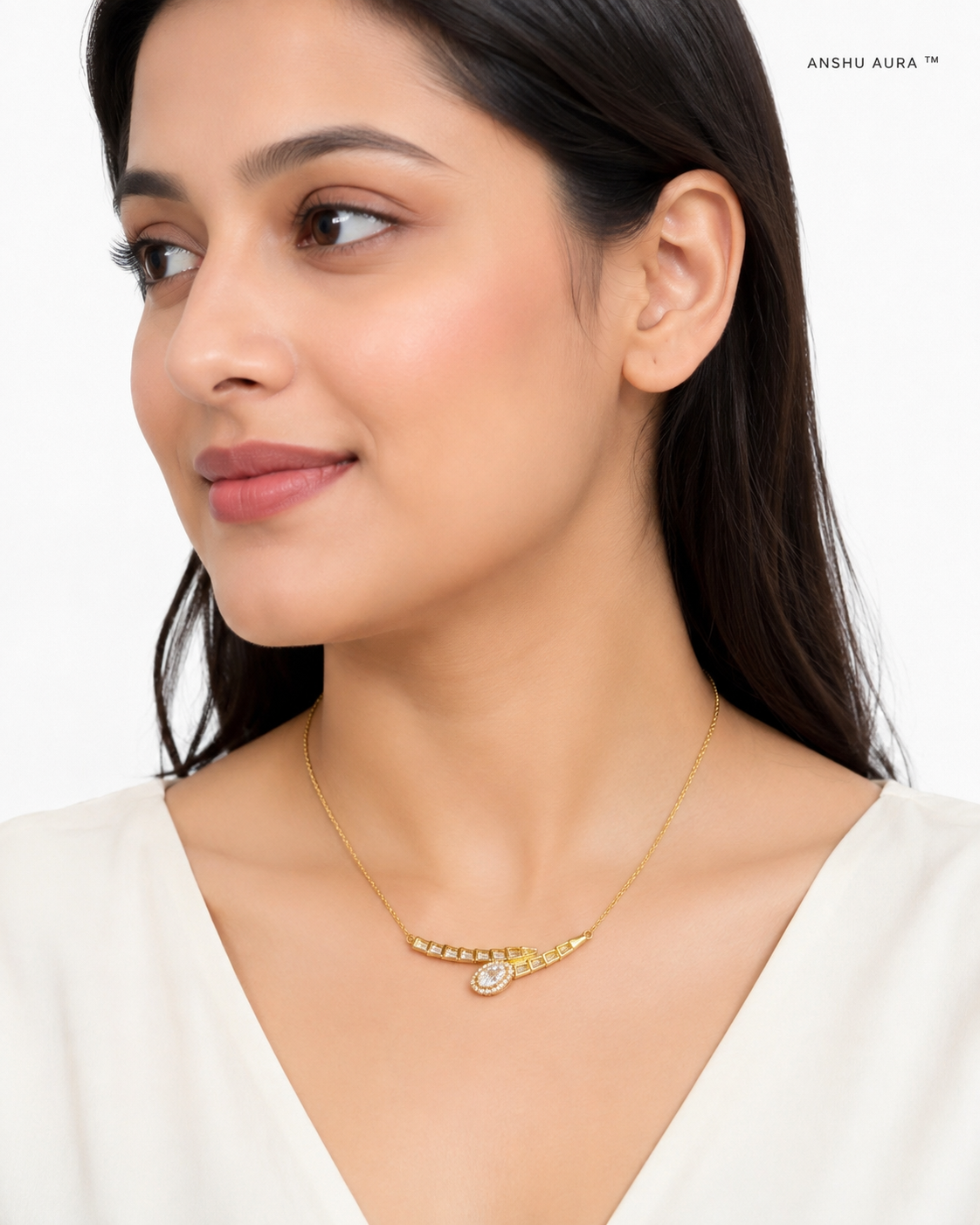 Elegant Crystal Gold Necklace
