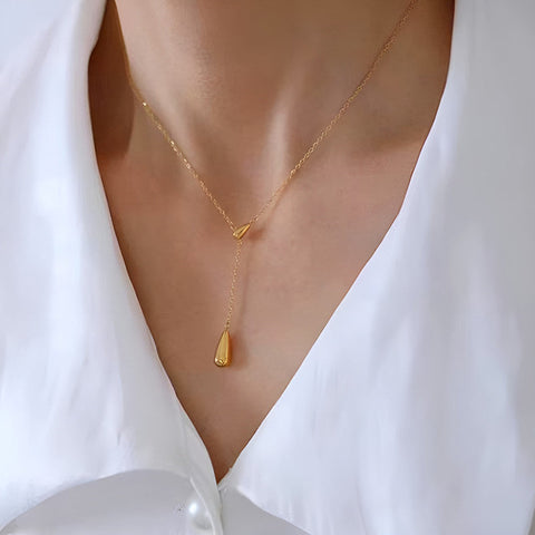 Minimalist Gold Waterdrop Tassel Pendant Necklace – Adjustable Chic Style
