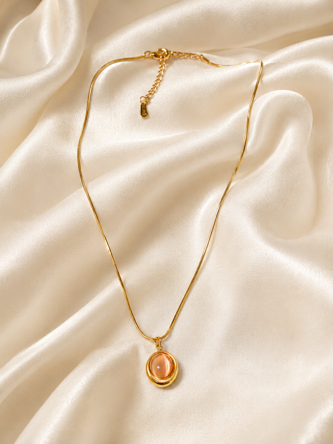 Peach Cat Eye Stone Gold
