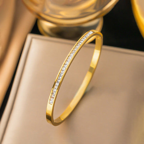 Timeless Elegance: 18K Gold Plated Baguette Zirconia Anti-Tarnish Bangle