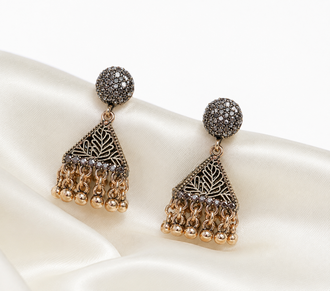 Vintage Leaf Drop Earrings