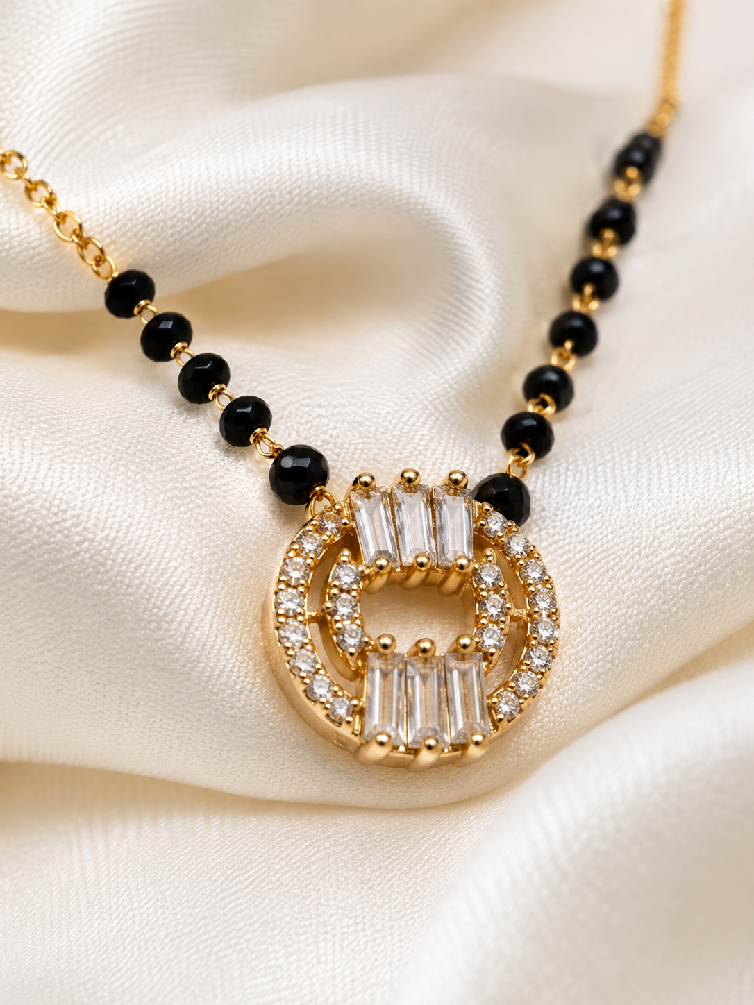 Black Bead Pendant Necklace