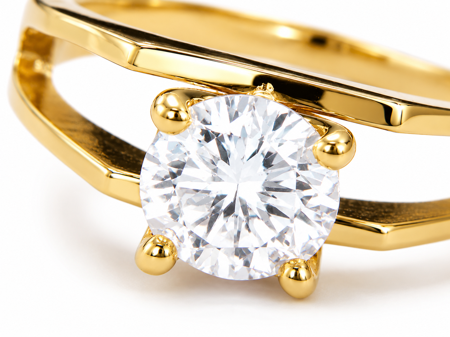 Elegant Solitaire Gold Ring with Brilliant White Stone