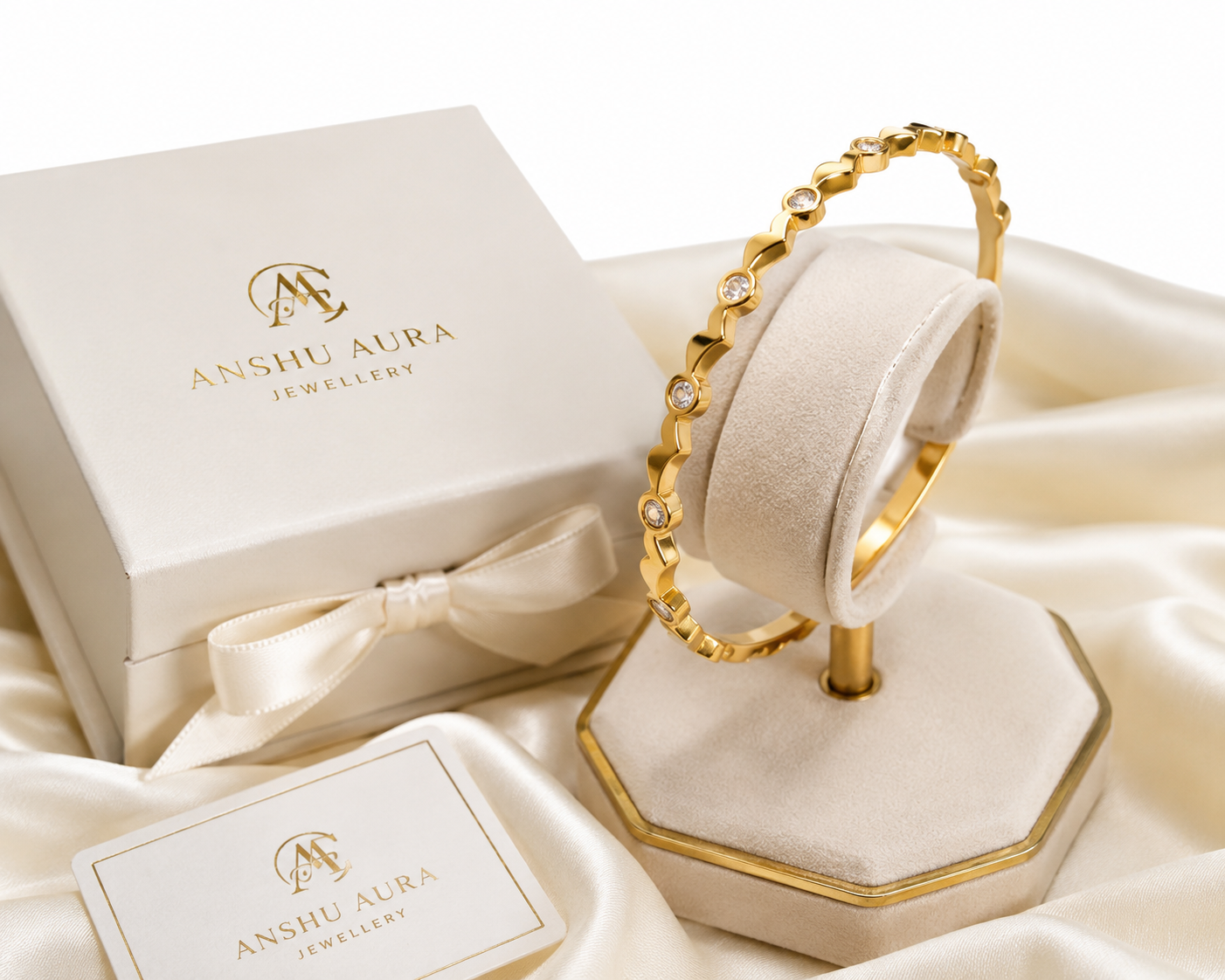 Crystal Heart Bangle