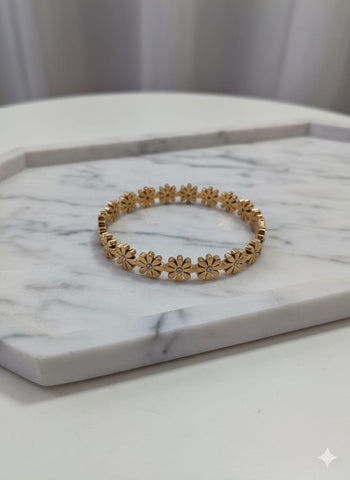 18K Gold-Plated Floral Blossom Bracelet