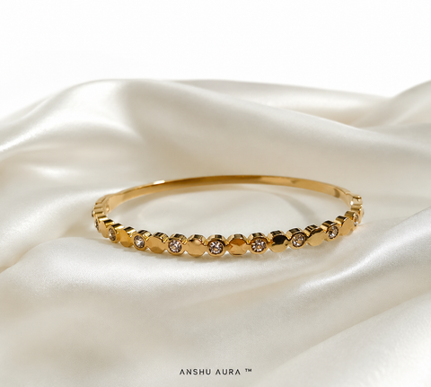 Elegant Crystal Gold Bangle