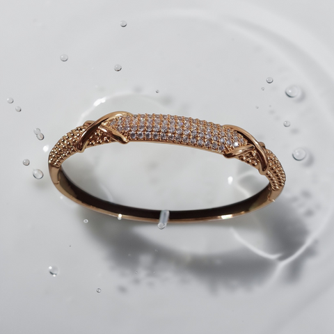 Rose Gold Glitz Pavé Water-Resistant Bangle