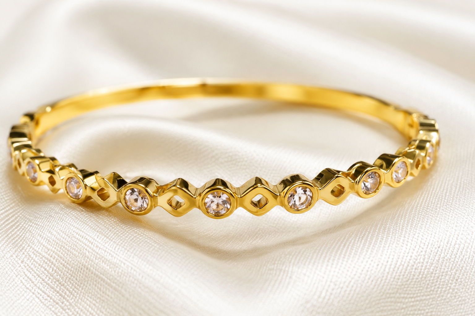 Crystal Glow Bangle